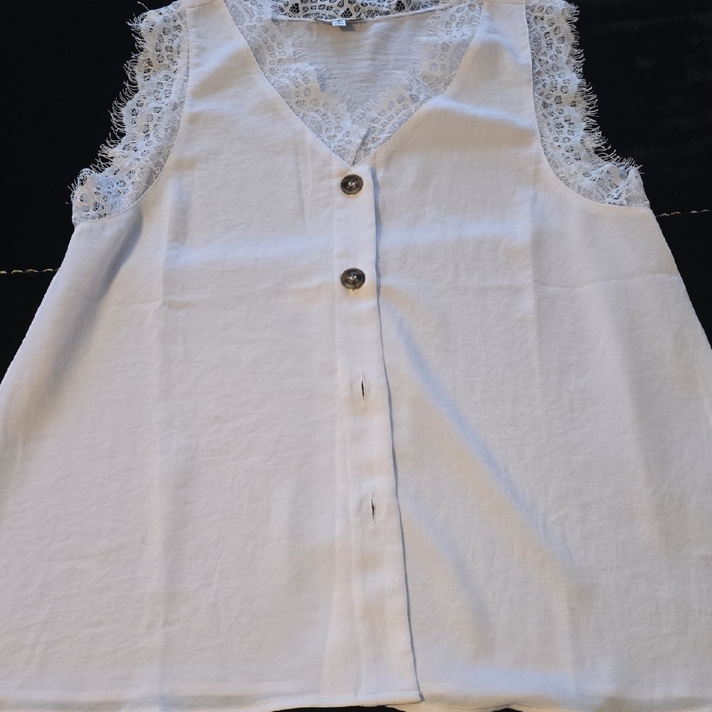 JODIFL White Lace Button Down Shirt